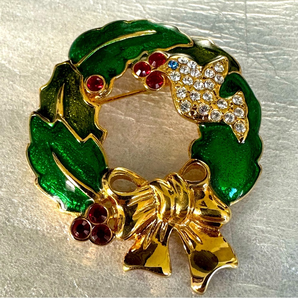 Vintage Monet Enamel and Crystal Christmas Wreath Brooch | Pin